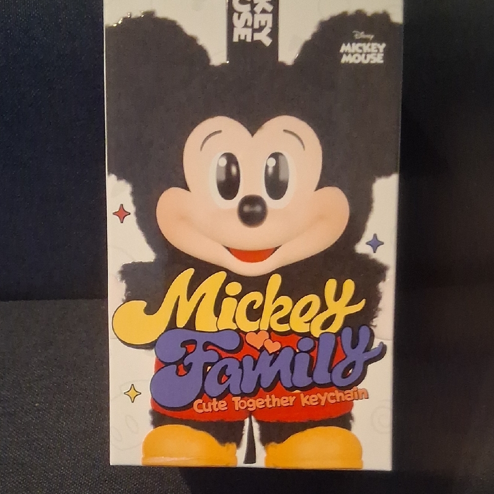 Authentic Popmart Mickey Family Cute Together Keychain (UnOpened)
